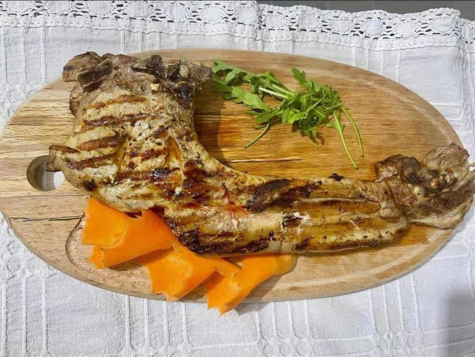 Семеен Хотел-Ресторант Маламовата Къща Nevrekop Dış mekan fotoğraf